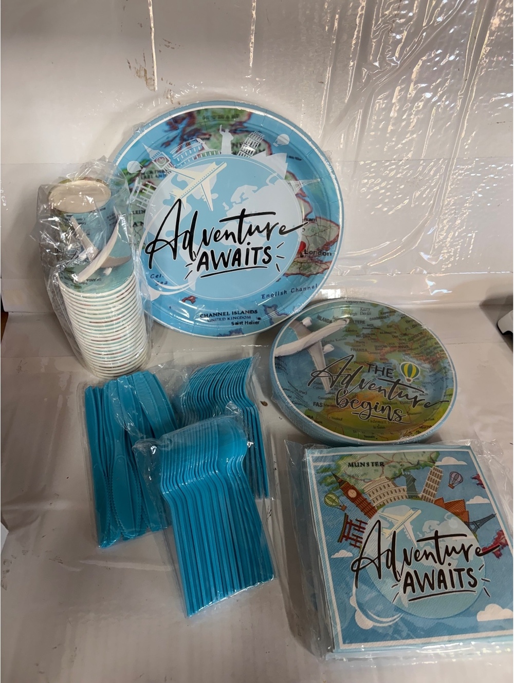 96pc Adventure Awaits Travel Party Set Plates Napkins Forks 24 Guests